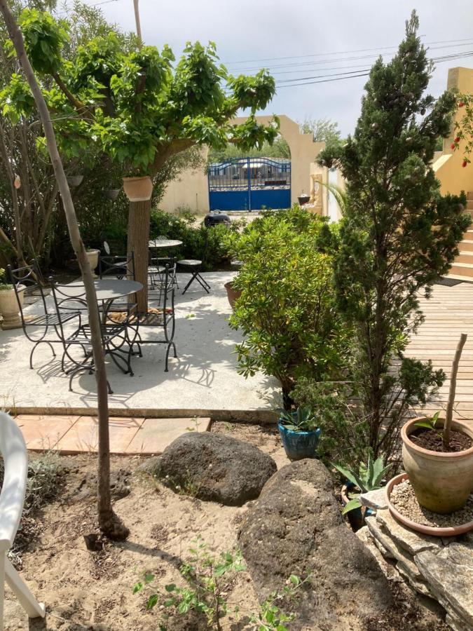 לינה וארוחת בוקר מרסיאן Le Robinson מראה חיצוני תמונה