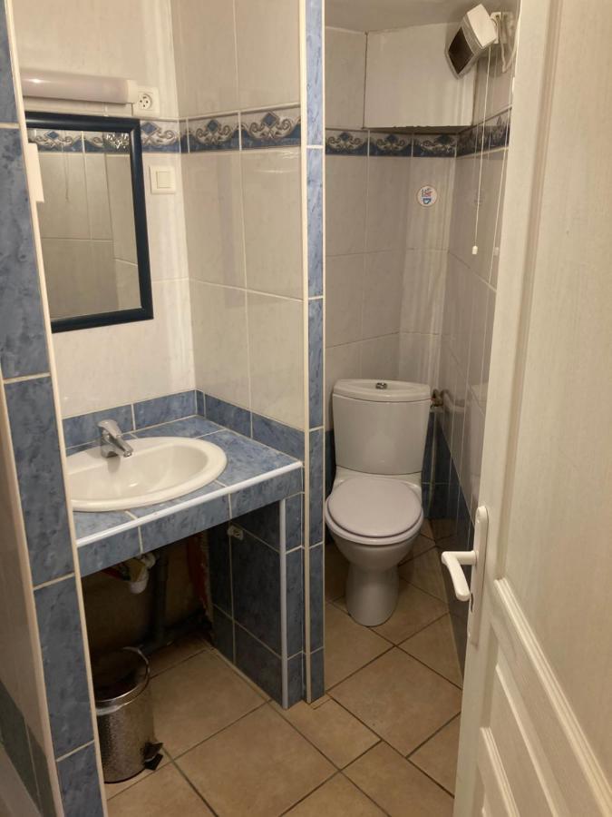 לינה וארוחת בוקר מרסיאן Le Robinson מראה חיצוני תמונה